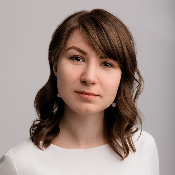 Александра Смолокурова